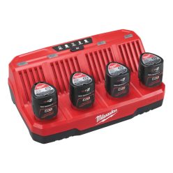 Milwaukee M12™ C4 4-helyes akkutöltő